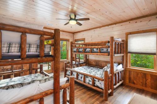 Hooch Holler Hideaway in Morganton, USA