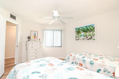 Ocean Village Club P25 - image 10