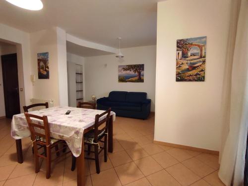 Trinity Apartments - image 4
