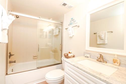 Ocean Village Club P25 - image 11