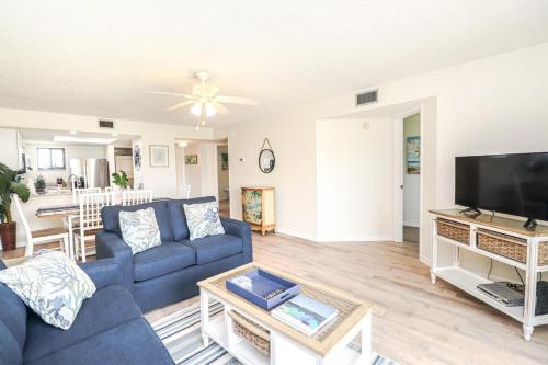 Ocean Village Club P25 - image 12