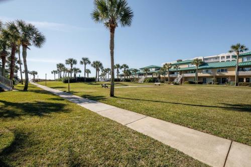 Seaspray Condos 110A - image 4
