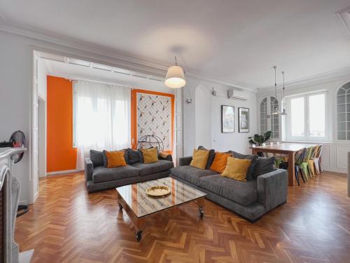 Stay U-nique Apartments Roger Llúria - Tap to explore photos