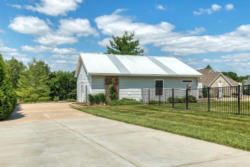 Cottleville Cabana Pool Side Getaway by Sarah Bernard Vacation Rentals