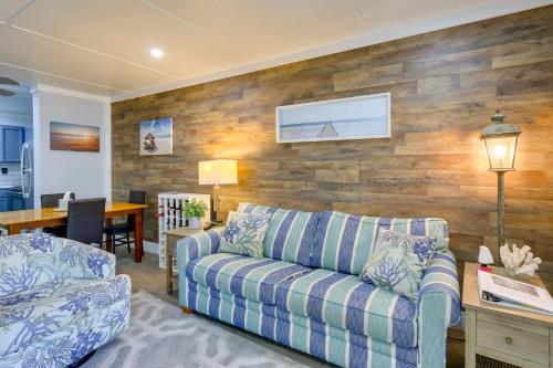 Family Retreat with Resort Amenities Walk to Beach! - image 2