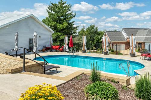 Cottleville Cabana Pool Side Getaway by Sarah Bernard Vacation Rentals