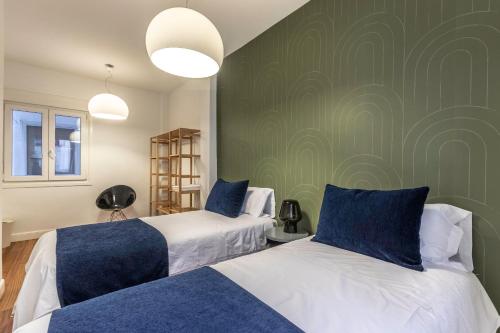 PISO DE DISEÑO JUNTO AL CASCO VIEJO Room Type - Two-Bedroom Apartment