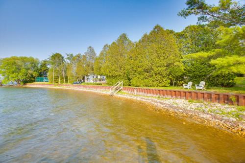 Idyllic Suttons Bay Home, Direct Water Access