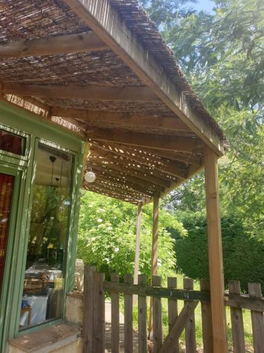 Létesítmények, Le Clos des Mimosas in Antraigues-sur-Volane