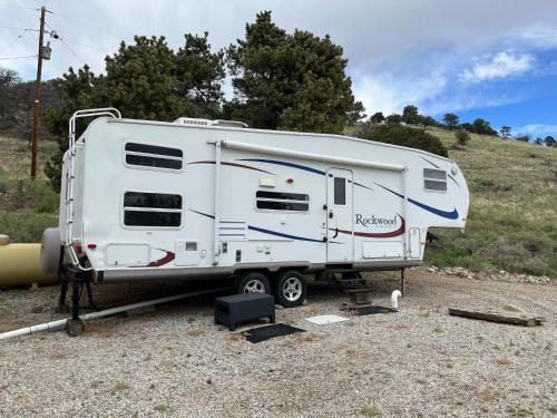 Private Camper on Working Ranch - Hotel - Salida