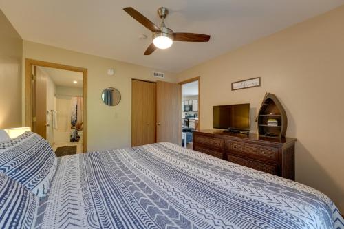 Pet-Friendly Branson Condo Lake and Pool Access! - image 10