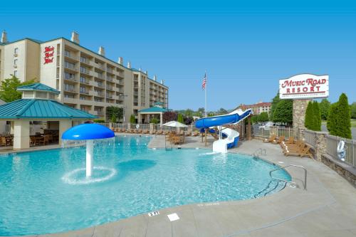 Exterior view, Music Road Resort in Pigeon Forge (TN)