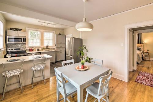 Centrally Located Richmond Home with Yard and Patio in Richmond, USA