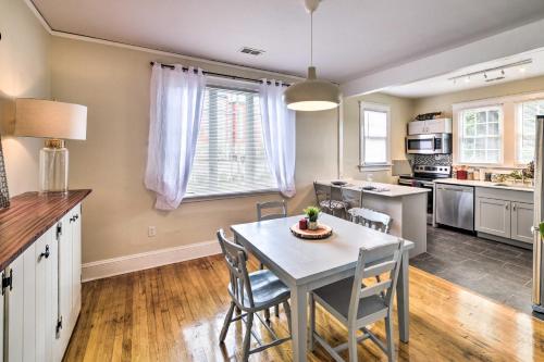 Centrally Located Richmond Home with Yard and Patio in Richmond, USA