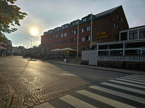 Tvåbäddsrum, liten