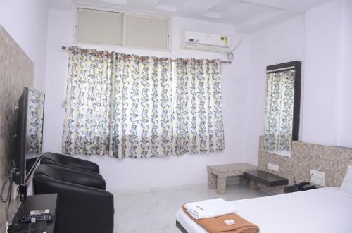 Hotel Mangalam