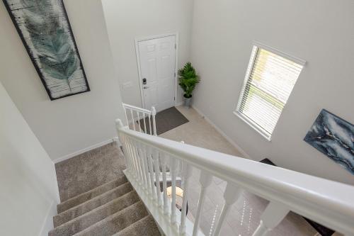 BSV2487 - Brand New Luxury 5 Bedroom Home with Free Wifi and Private Pool, Kissimmee (foto 8)