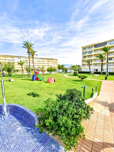 Apartamento Primera Línea Marines Racons, Les Deveses, Denia (Apartamento Primera Linea Marines Racons, Les Deveses, Denia) in Casas Devesa