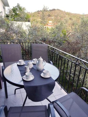 Cozy Mountain View in Loutraki Skopelosa