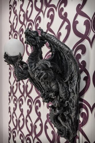 B&B Camelot - image 14