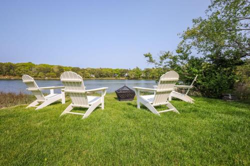 Beautiful Bourne Home Rental with Waterfront Deck!