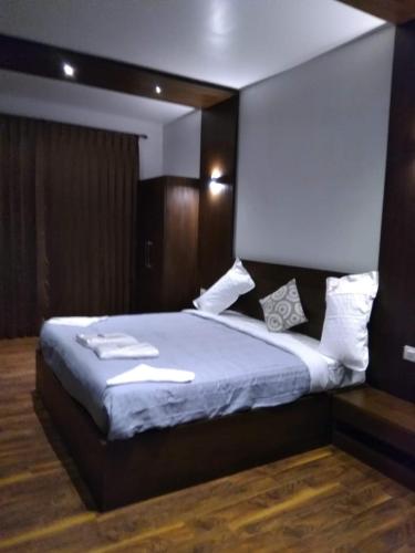 1 double bed