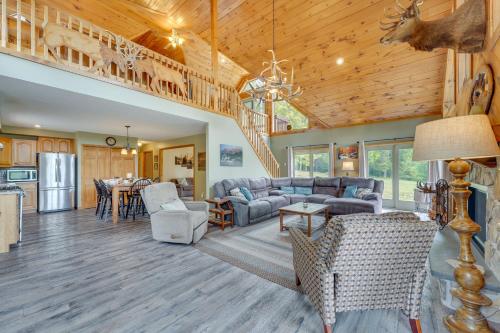 3-Acre Benezette Cabin with Hot Tub, Grill and Mtn View