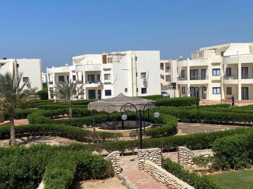 Garden, Chalet 5s Golden beach 1Families only in Ras Sedr