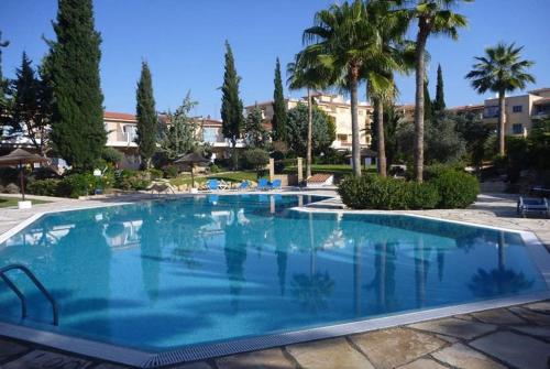 Duplex Apartment room in Corner townhouse in Regina Gardens Pafos