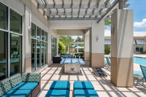 SpringHill Suites by Marriott Orlando at FLAMINGO CROSSINGS Town Center-Western Entrance in Orlando, USA