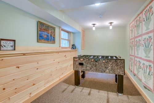 Updated Log Cabin Near Story Land and Dianas Baths! - image 33