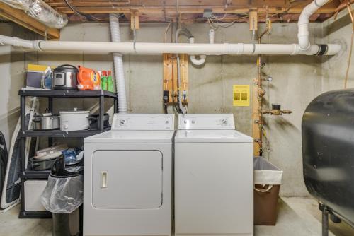 Updated Log Cabin Near Story Land and Dianas Baths! - image 36