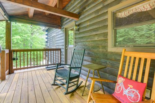 Updated Log Cabin Near Story Land and Dianas Baths!