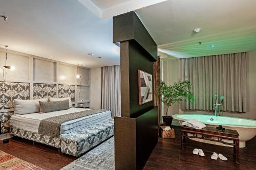 1 double bed, 1 sofa bed