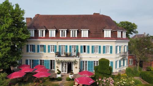 B&B Montreuil - Chateau De Montreuil - Bed and Breakfast Montreuil
