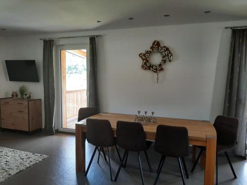 設施, Ferienwohnung Pilgram-Huber in 阿福瑞茲埃姆西