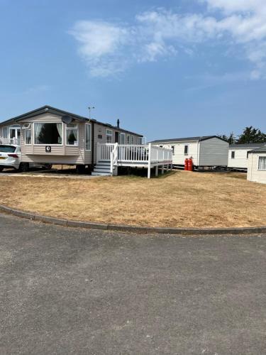Beautiful caravan in Trecco Bay! 74 sycomore, Bridgend