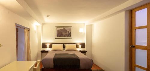 hotel photo