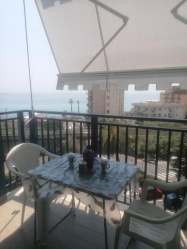  Appartamento fronte mare, Ferienwohnung in Vallecrosia