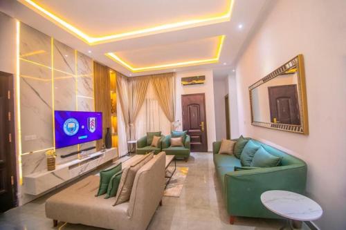 Lovely 3 Bedroom Apartment in Ikeja