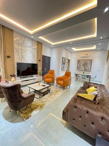 Beautiful 3 Bedroom Apartment in Ikeja