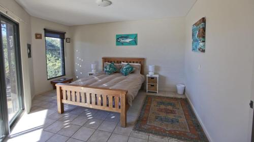 Moorhead Cove Beach Unit With pool Bermagui