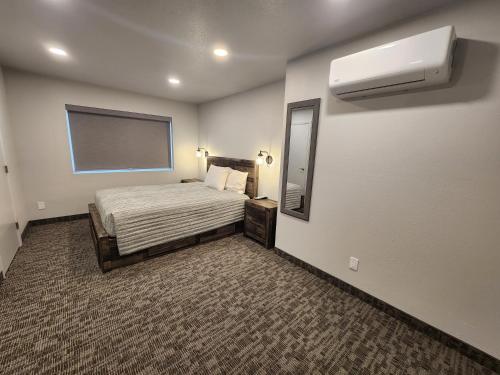Aquarius Inn