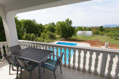 ทัศนียภาพ, Apartments Gorancica in สเวติ วิด-มิโฮลยิเซ