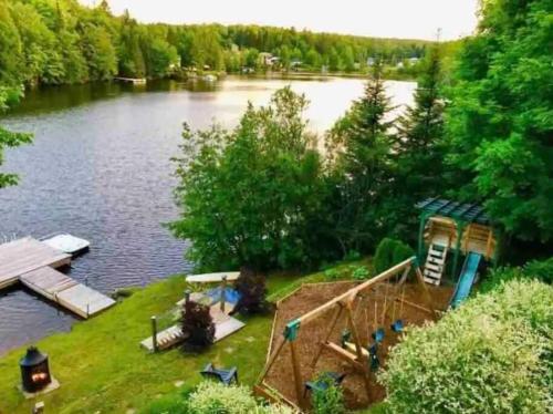 Chalet 4saisons in Domaine-Breton (QC)