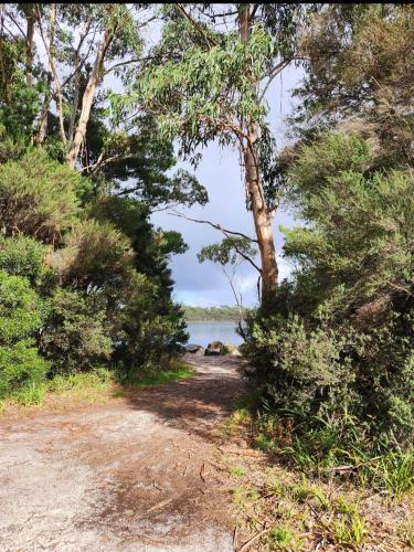 Strahan Beach Tourist Park