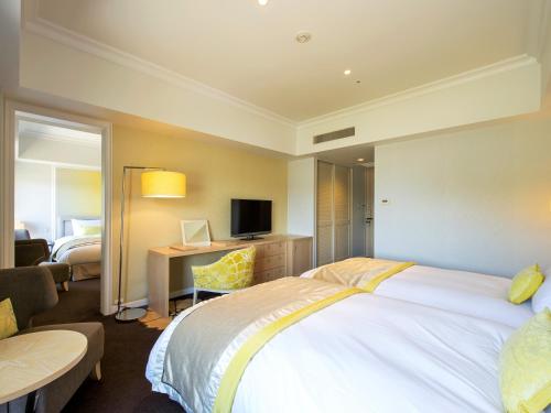 room detail thumbnail 1