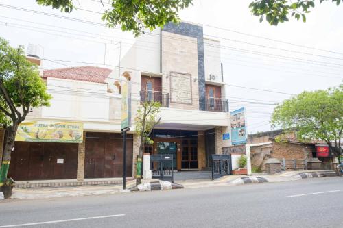 Homestay Griya Kinasih Syariah Pati Mitra Reddoorz - Pati