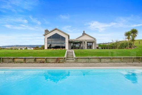 Sandhill Beach House - Te Horo Holiday Home - Te Horo