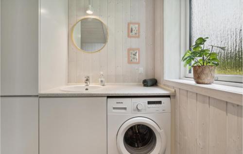  Amazing Home In Sydals With Wifi And 2 Bedrooms in Sarup